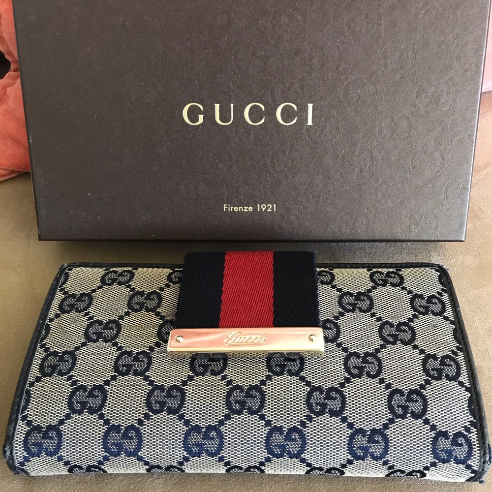 GUCCI GG wallet